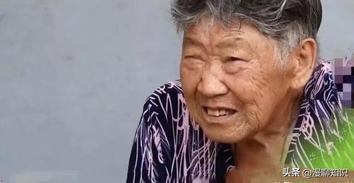 河南孤寡老人住养老院15年,突然要回家,女儿我妈去世28年了