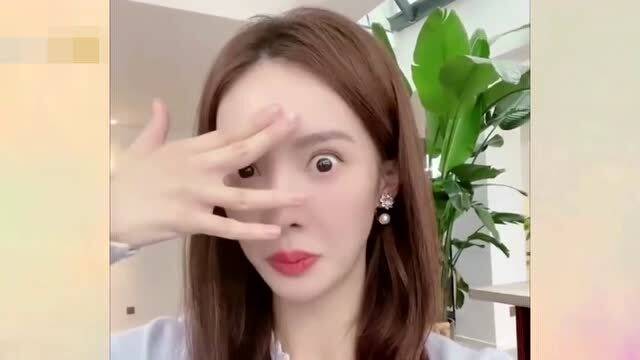 模仿鬼才金晨晒照模仿微信表情包