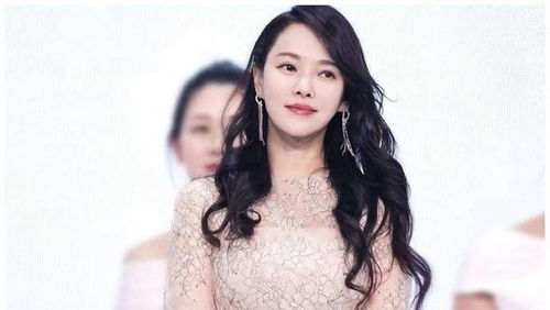 伊能静为了翻红花样百出,拉踩众星上瘾,李子柒也成内涵素材