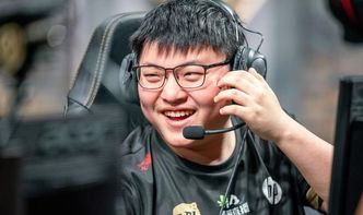 loluzi阿水恢复rank战绩感人被路人ad各种暴打lpl世界赛悬了