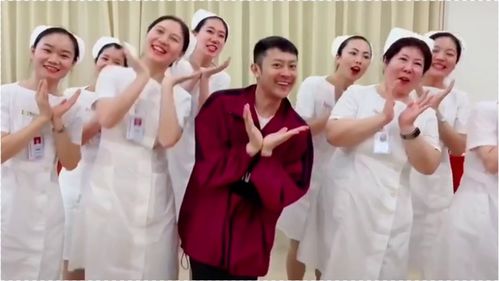 跳舞表情包印小天