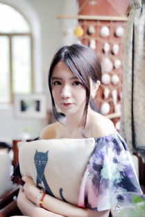 留美女生系长腿萌妹琴棋书画样样通