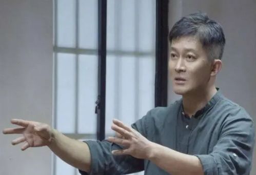 被吐槽靠大哥,没演技,没长相,杨志刚如今狠狠打脸这些人