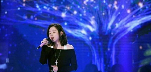 谢娜把嗨唱转起来变百变大咖秀,模仿赵薇赵丽颖惟妙惟肖