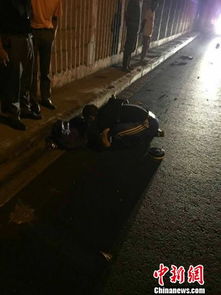 浙江民警为满口鲜血车祸男子做人工呼吸他还有温度