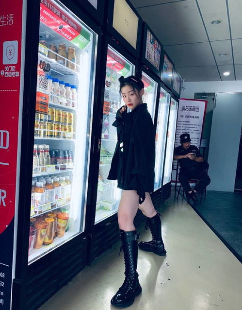 胸衣外穿不算什么,金靖的裤子大敞开才厉害这谁扛的住