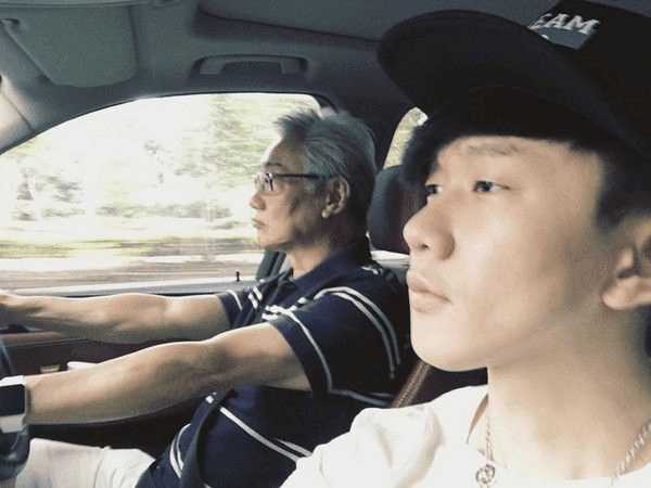 王思聪努力了才能够接管万达,而他,不努力则要回家接受百亿家产