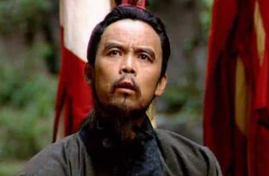诸葛亮躬耕隆中时打造的人际关系,不是名士就是望族,为出山铺路