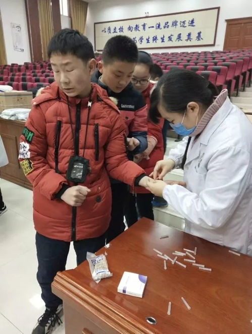 打个针,浑身都是戏哈哈哈哈
