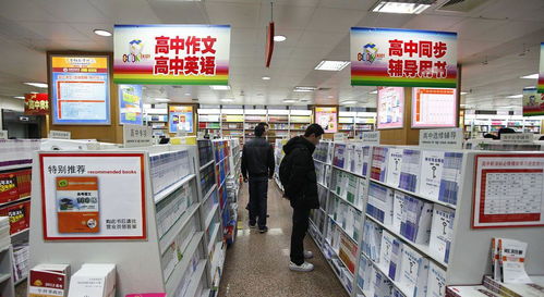 千万学子奔赴考场,百万学生走出寒门除了读书,他们别无选择