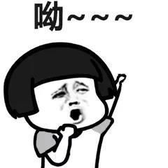 有点心疼李兰迪,近照她瘦的脸内凹,和同学排话剧一下就抱起了