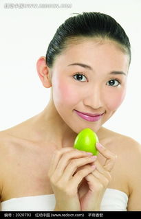 手上拿着青柠檬微笑着的美女图片免费下载编号1020793红动网