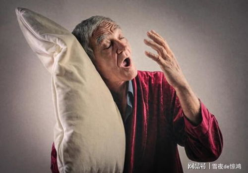 体内有癌,睡觉知道晚上出现5种异样,可能是癌症或疾病预兆