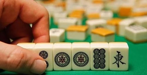 来一盘河南麻将,三大绝技加一小技巧,让你稳赢不输