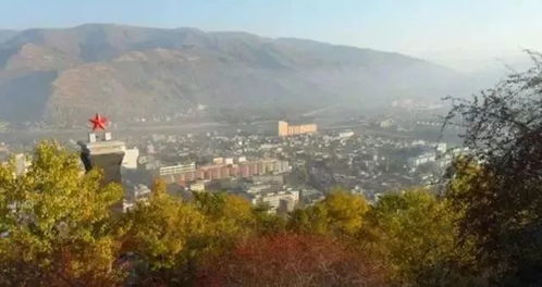 巨人表情包来源岷县