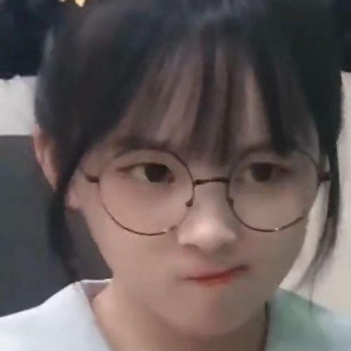 草莓果酱表情包gif