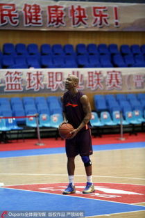 全队对抗老马观战闵鹿蕾希望国内球员多发挥