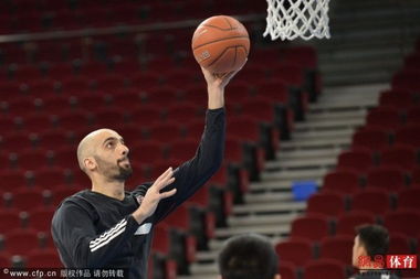 闵鹿蕾不认为我们处于劣势绝不会轻易放弃机会