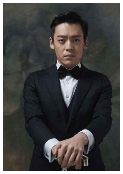 巍子曾与史兰芽相恋,对儿子特殊教育,如今儿子也成著名演员