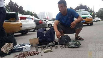 拿着铁锹的表情包西安火车站