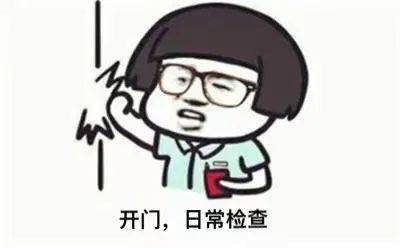 社区里藏无证加工厂,正闭门猛造假冒电子烟雷霆出击
