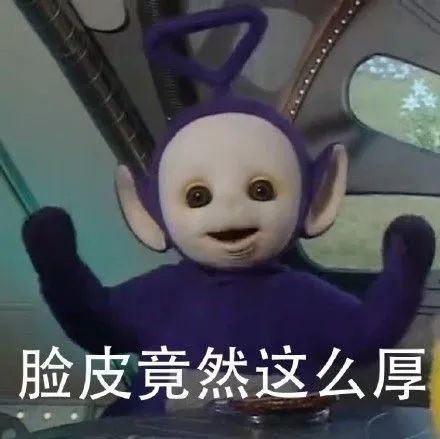 打雷了,别的小女孩都趴在哥哥怀里说