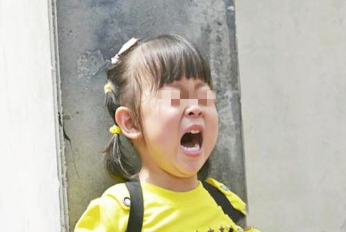 公主病女儿要求爸妈下跪道歉,姥姥看不惯,使出了杀手锏