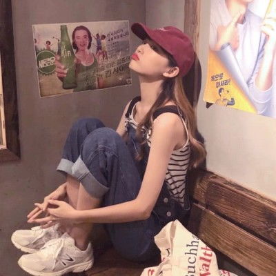 伤感女生头像伤心难过失望的表情伤感的内心