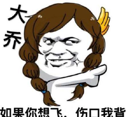 笑话在街边散步,老婆一把拉住我说那个肯定吃不得了,别捡了