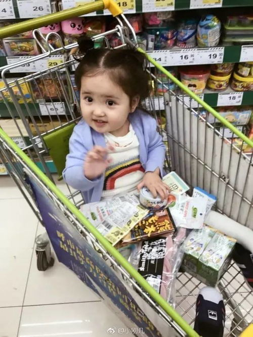 超萌蒙古族网红宝宝小刚几最新表情包已火遍全国