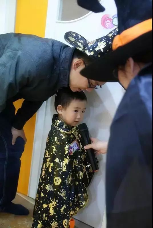 活动招募啦不给糖就捣乱