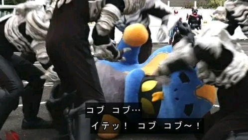 假面骑士revice小樱恶魔蟑螂恶霸首秀,看似没用实则无敌