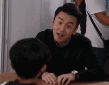 如果你翻完他的微博和往事不想打他,那让我们来