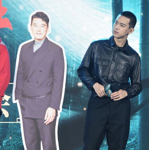李现赤狐书生路演,舞台上回应王耀庆恶搞大片,主演都在模仿