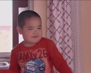 国民表情包长相崩盘,如今身高1米7,同广坤成父子