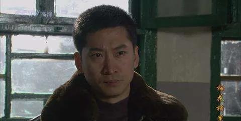 周杰在娱乐圈里不红,是因为他在另一个圈子里红的发紫