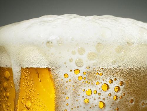 中外啤酒对比测评报告三销冠雪花表现中庸逊于燕京青啤