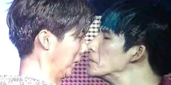 用表情包拒绝亲亲的明星,超越妹妹和杨丞琳哪个实力更强