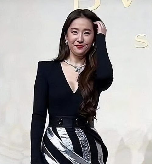 微博之夜杨幂刘亦菲疑不合,杨紫表情委屈,4大顶流均被冷落