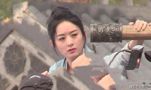 赵丽颖为赚钱养家累到双手扶腰豪门老公冯绍峰却在吃软饭